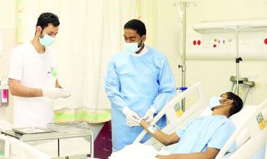 سلطنة عمان تحتفل بيوم التمريض العالمي 