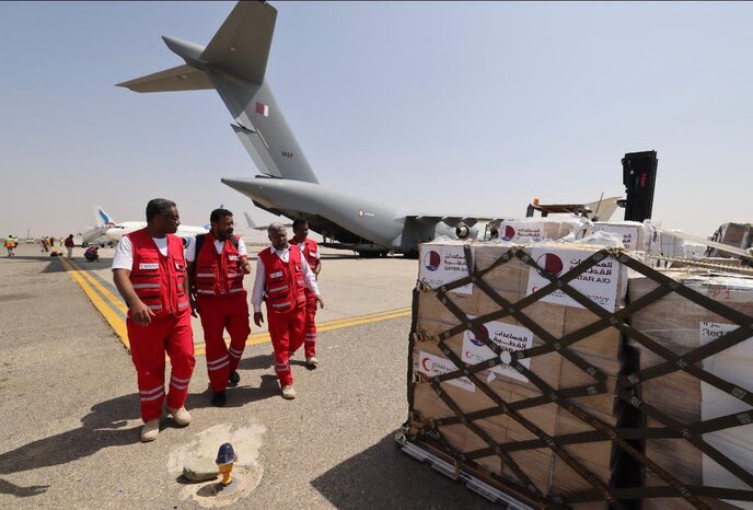 الهلال الاحمر القطري ينفذ ارسال الإمدادات الطبية الوزارات الصحة في السودان