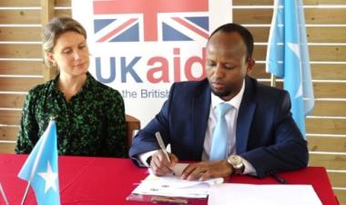 وزارة الصحة والسفارة البريطانية توقعان اتفاقية لتحسين خدمات صحة الأم والطفل