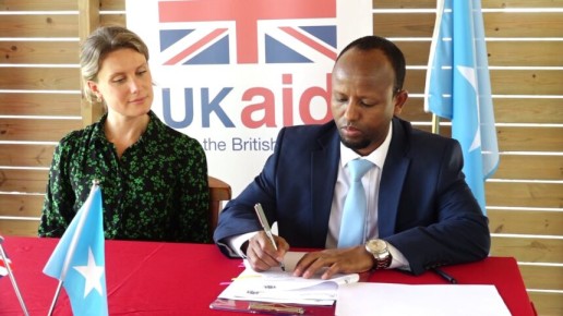 وزارة الصحة والسفارة البريطانية توقعان اتفاقية لتحسين خدمات صحة الأم والطفل