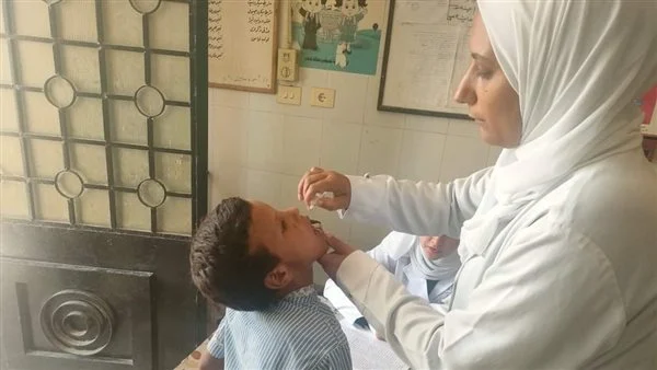لليوم الثاني.. استمرار حملة التطعيم ضد شلل الأطفال بشمال سيناء