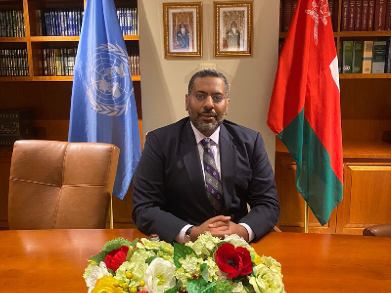 Ministry of Health feted by UN for tobacco control - Oman 