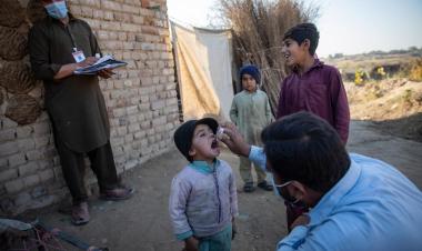Pakistan’s polio and routine immunisation programmes are linking hands. It’s working wonders
