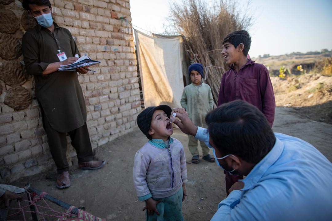 Pakistan’s polio and routine immunisation programmes are linking hands. It’s working wonders