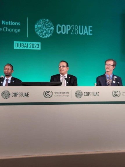 وزير الصحة يستعرض تأثيرات المناخ على الصحة باليمن في مؤتمر المناخ بدبي