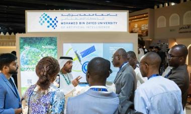 جامعة محمد بن زايد للذكاء الاصطناعي تقدم مشروعاً لمكافحة الملاريا
