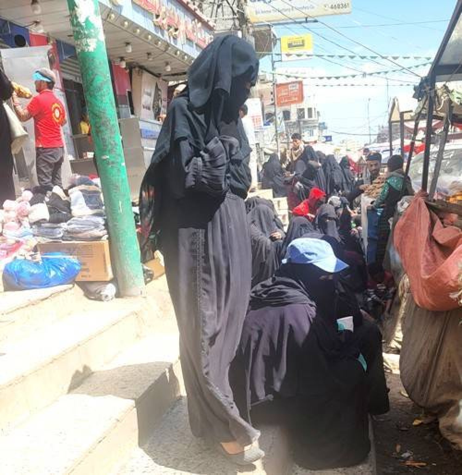 تدهور المعيشة يزيد أعداد اليمنيات المصابات نفسياً