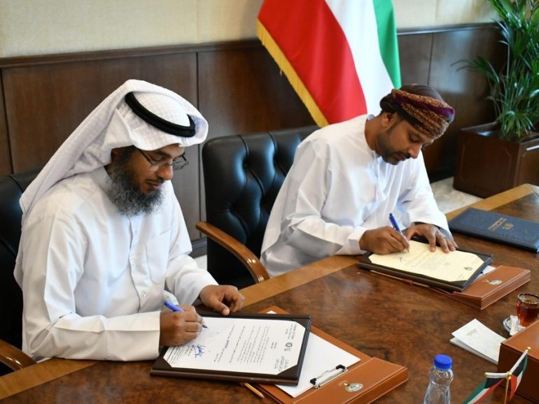 OCHS, Kuwait sign cooperation agreement in nursing