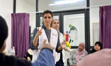 Treating open wounds in Tulkarem, West Bank