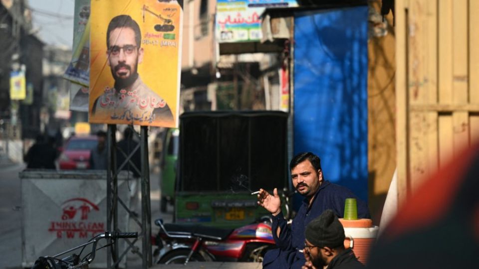 Pakistan tops annual smoking death toll in South Asia: report