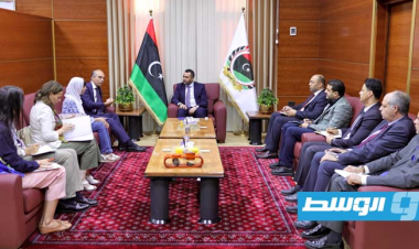 الغوج يبحث مع السفير الإيطالي التوأمة بين مستشفيات البلدين