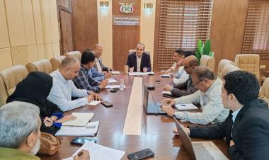 وزير الصحة اليمني يوجه بالاسراع في إنجاز استراتيجية الرعاية الصحية المجتمعية