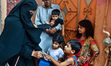 قادة الصحة يضاعفون جهودهم لتسريع وتيرة استئصال شلل الأطفال في اجتماع اللجنة الإقليمية