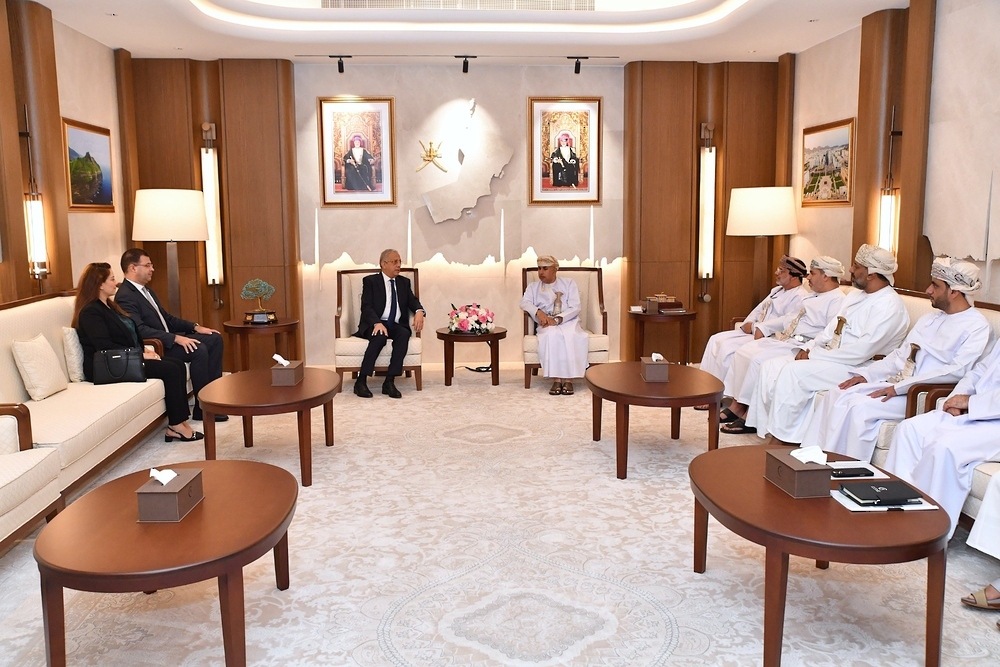 Oman, Tunisia Explore Means of Enhancing Cooperation in Healthcare Sector