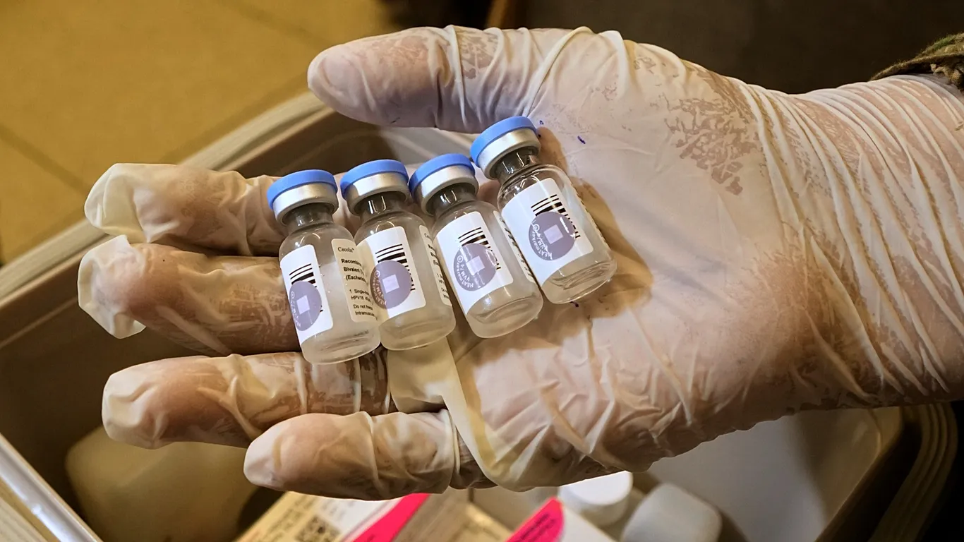 HPV vaccine slashes cervical cancer risk with minimal side effects, major review finds