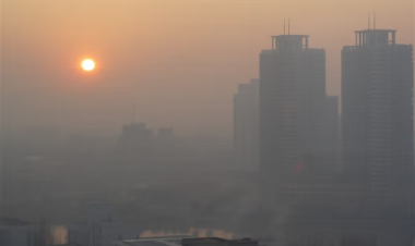 تلوث الهواء يدفع 170 ألف إيراني إلى المستشفيات خلال أسبوع