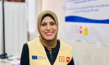 التشبّث بالحياة: القابلات في غزة على حافة البقاء