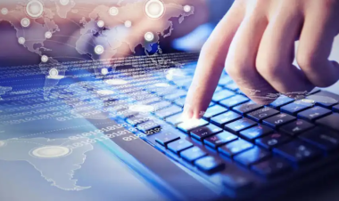 العلاج عن بعد.. توجه حكومي لرقمنة 5 مشاريع صحية