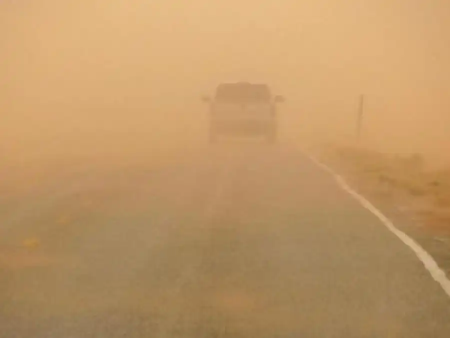 الصحة تحذر من مخاطر موجة الغبار وتدعو للالتزام بالإجراءات الوقائية