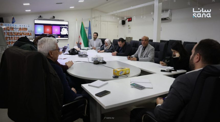 الصحة تبحث مع الأمم المتحدة والمنظمات الدولية سبل تمكين القابلات لدعم القطاع الصحي السوري