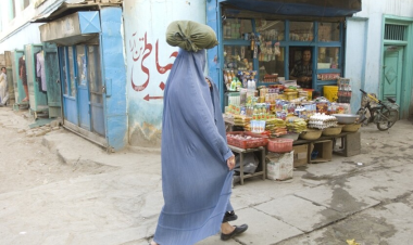 منظمة الصحة العالمية تسير شحنة مساعدات إنسانية بوزن 78.5 طن إلى أفغانستان