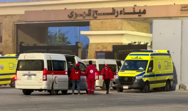 الصحة العالمية تعلّق الإجلاء الطبي من غزة إلى مصر بعد مقتل أحد متعاقديها