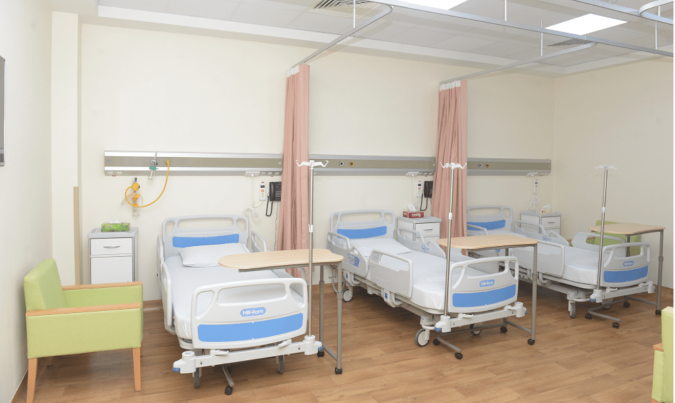 الحكومة تعزز العرض الصحي عبر استكمال 15 مشروعا استشفائيا بمختلف جهات المملكة خلال 2026