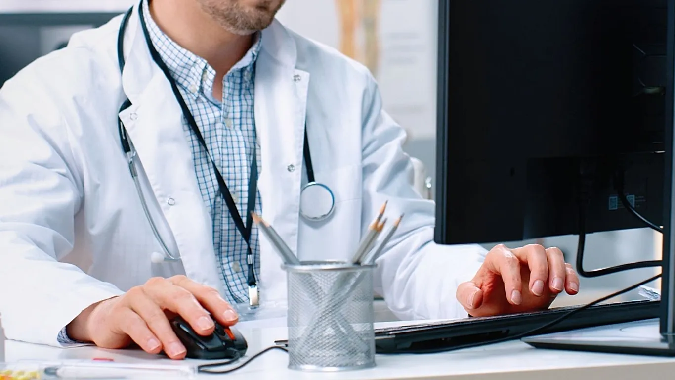 دراسة: الذكاء الاصطناعي يفشل في تمييز الأمراض المتشابهة بأكثر من 80 بالمئة من الحالات