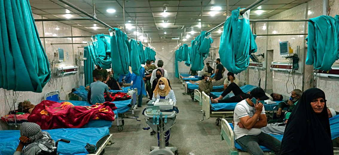 Iraq's Healthcare System Paralyzed as Over 5,000 Medical Graduates Launch Nationwide Strike