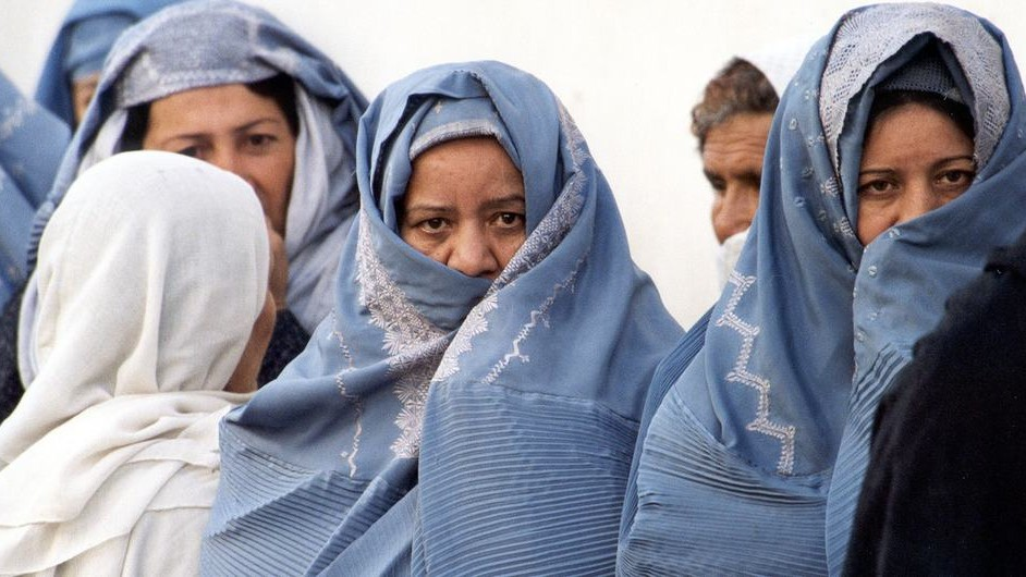 UNICEF: Afghanistan Risks Losing 25,000 Women Teachers and Health Workers by 2030