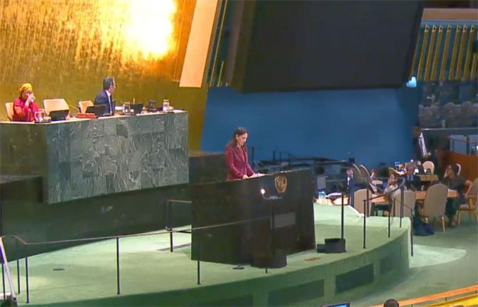 United Nations High-Level Meeting on HIV/AIDS opens as UNAIDS urges countries to firmly commit to ending AIDS by 2030