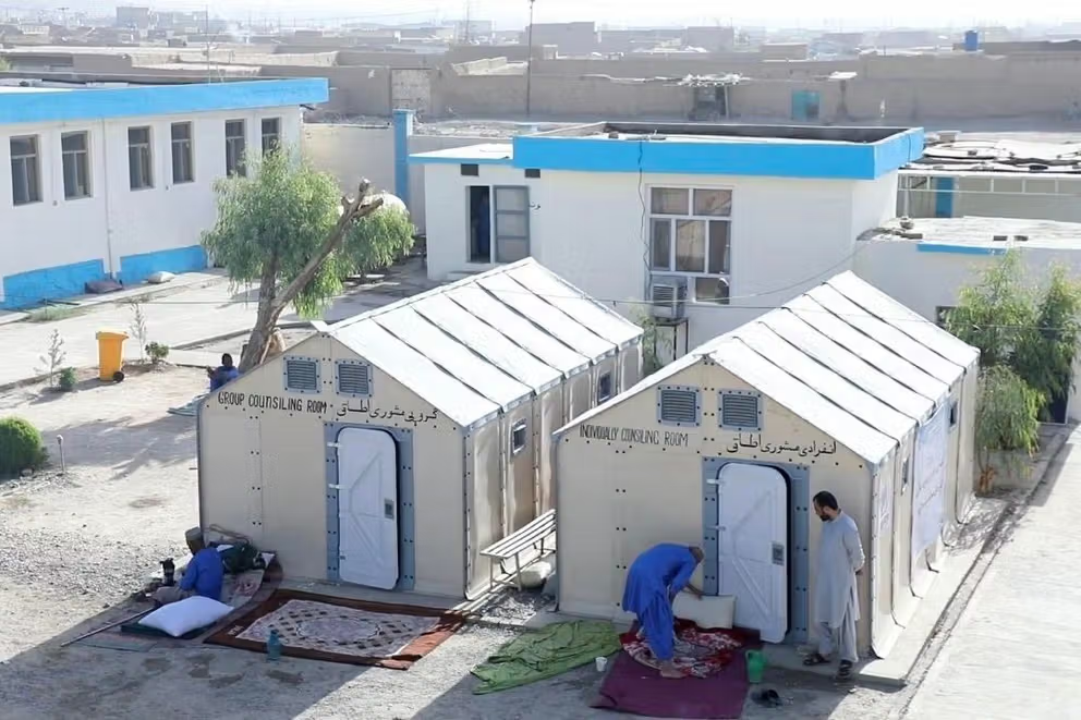 منظمة الصحة العالمية تدعم أحد عشر مركزاً لعلاج الإدمان في أفغانستان