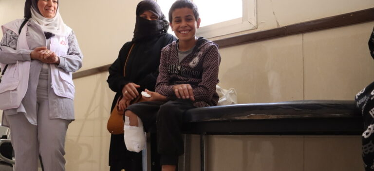 Syria: Explosive ordnance continues to injure and kill civilians in Deir ez-Zor while access to healthcare remains limited