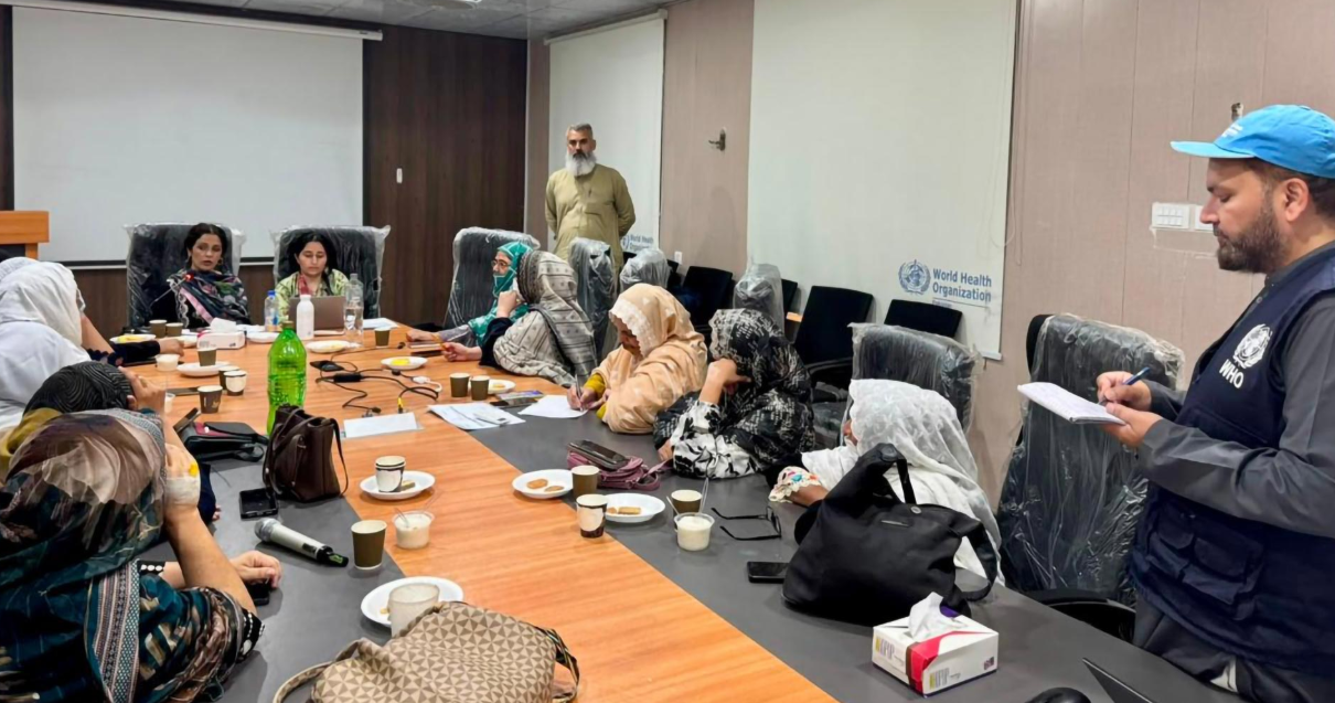 Listening to better support Pakistan’s frontline vaccinators