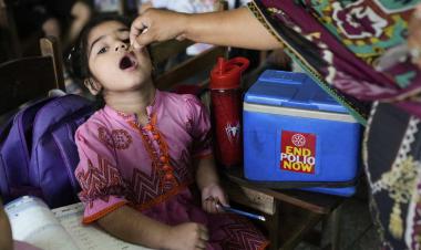 Pakistan Launches Polio Vaccination Campaign