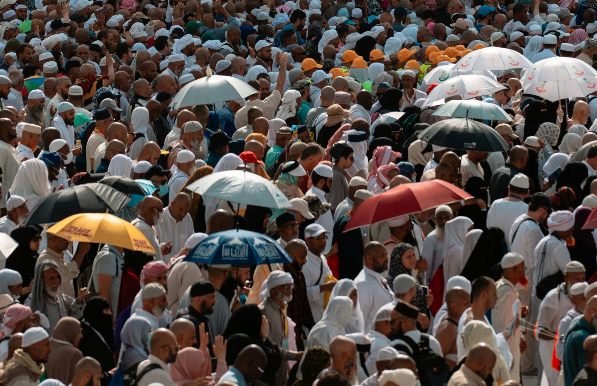 WHO releases new guidance to prevent heat-related illness at mass gatherings
