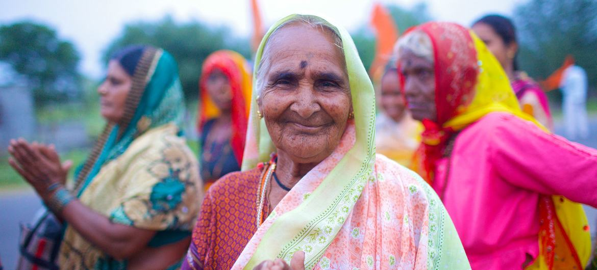 Global life expectancy bounces back to near pre-pandemic levels, WHO says