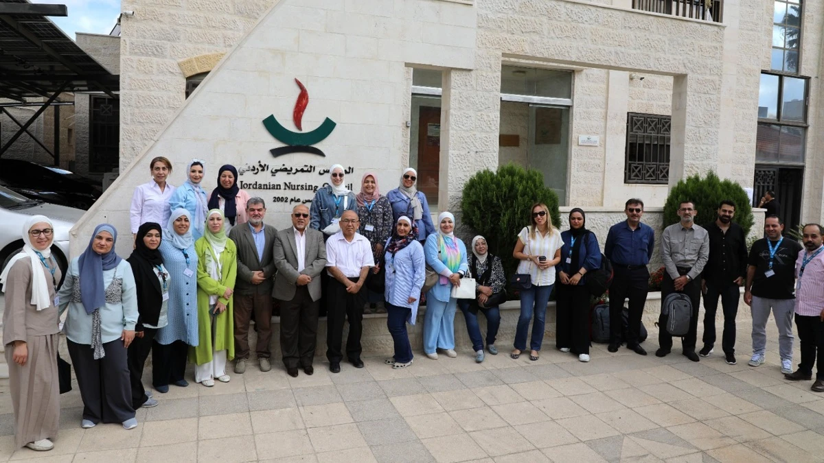 المجلس التمريضي والأونروا يختتمان برنامجا تدريبيا في الإسعافات الأولية والإنعاش القلبي