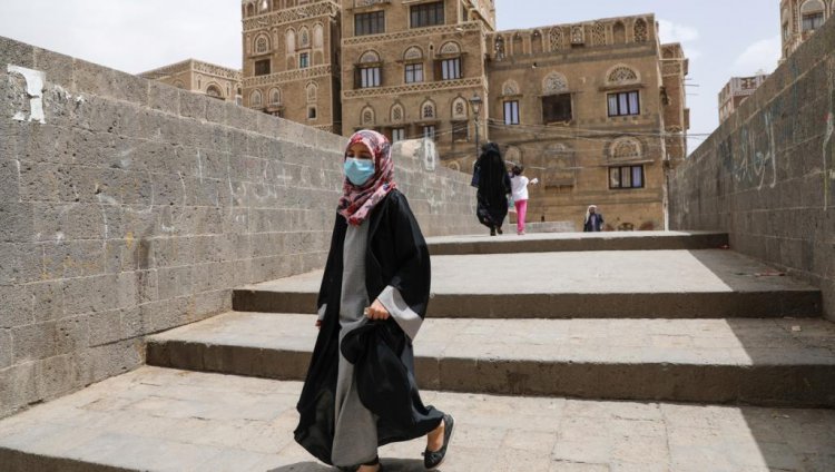 Handover of a rehabilitated maternity hospital in Sana'a