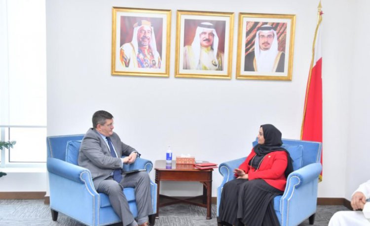وزيرة الصحة تبحث تعزيز مجالات التعاون الصحي بين مملكة البحرين والمملكة المتحدة