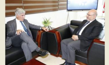 HEALTH MINISTER (lebanon) , WORLD BANK DELEGATION DISCUSS PROJECTS IN SUPPORT OF PRIMARY HEALTH CARE