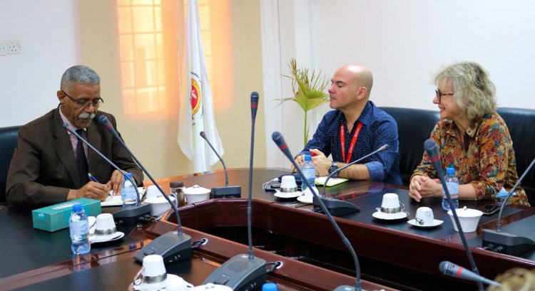 Dr. Shadoul meets delegation of Italian Emergency Organization
