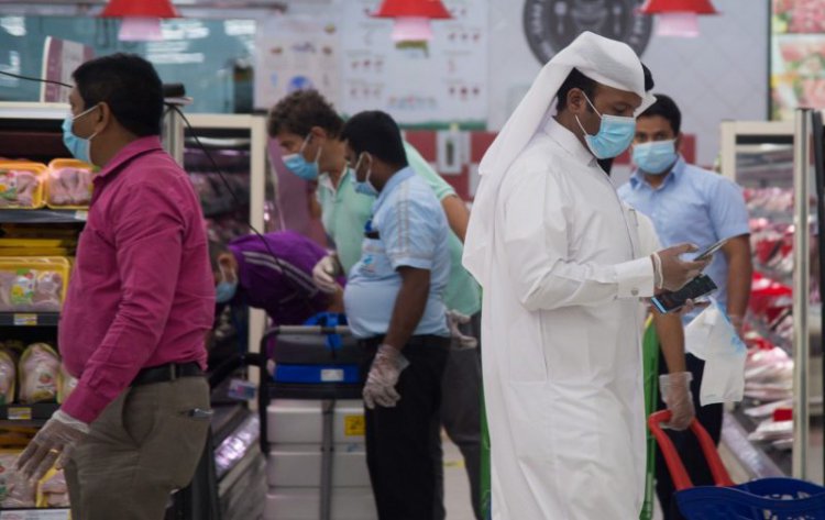 Masks make a comeback as Covid-19 cases rise in Qatar
