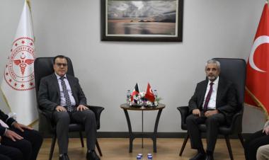 Kuwaiti Minister urges tapping Turkish medical expertise