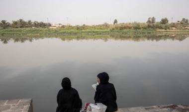 Climate migrants flee Iraq's parched rural south, but cities offer no refuge